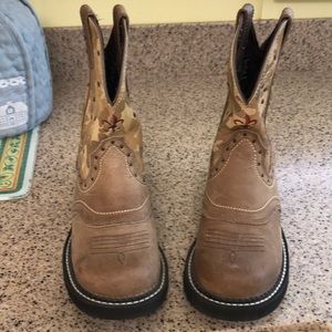 Ladies Justin boots gypsy style